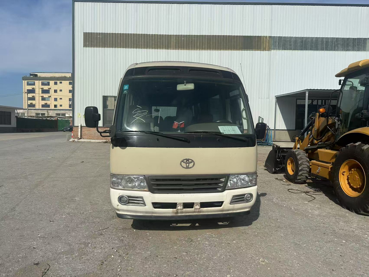 TOYOTA Coaster - Minibus, People carrier: picture 1 TOYOTA Coaster - Minibus, People carrier: picture 1