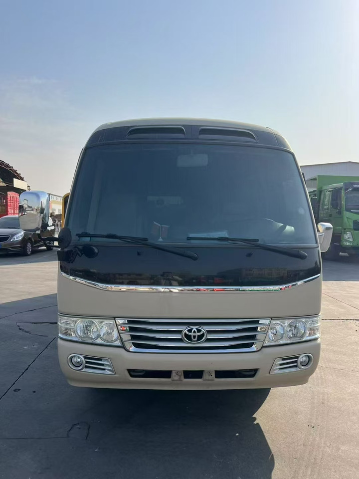 TOYOTA Coaster - Minibus, People carrier: picture 2 TOYOTA Coaster - Minibus, People carrier: picture 2