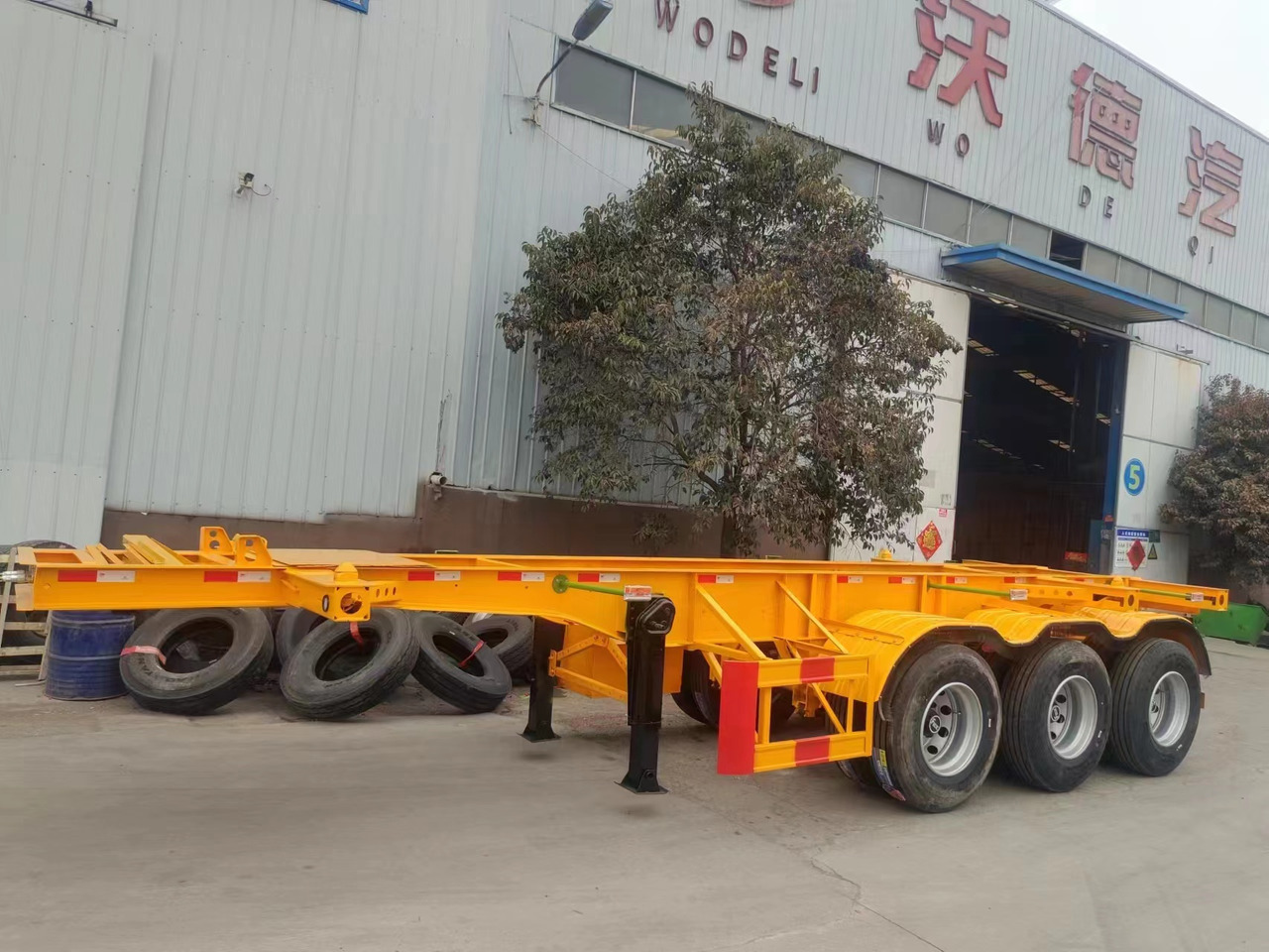 Toffs Semi-Trailer Plate Support Customization Five-year Warranty - Container transporter/ Swap body semi-trailer: picture 3 Toffs Semi-Trailer Plate Support Customization Five-year Warranty - Container transporter/ Swap body semi-trailer: picture 3
