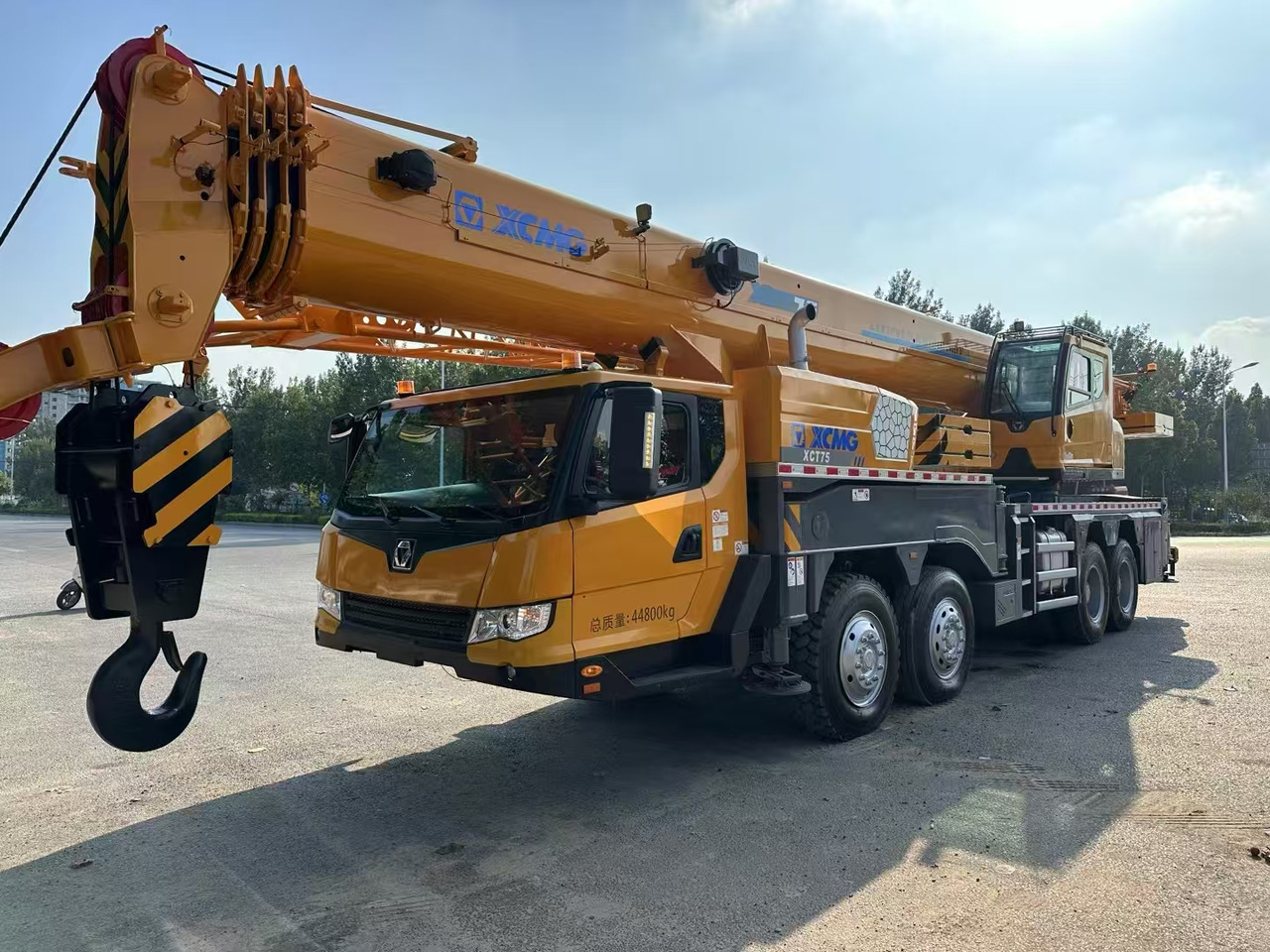 XCMG Crane XCT80 - Crane: picture 2 XCMG Crane XCT80 - Crane: picture 2