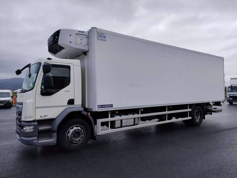 Camion Porteur FRIGO 19 TONNES 320 CV HAYON CAISSE LAMBERET BI TEMP GROUPE CARRIER SUPRA 1150 - - Refrigerated truck: picture 2 Camion Porteur FRIGO 19 TONNES 320 CV HAYON CAISSE LAMBERET BI TEMP GROUPE CARRIER SUPRA 1150 - - Refrigerated truck: picture 2