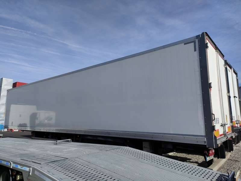 Semi-remorque 2 Essieux SEMI RECONDITONNEE -27 TONNES FRET AERIEN 2 PORTES AR - Closed box semi-trailer: picture 3 Semi-remorque 2 Essieux SEMI RECONDITONNEE -27 TONNES FRET AERIEN 2 PORTES AR - Closed box semi-trailer: picture 3