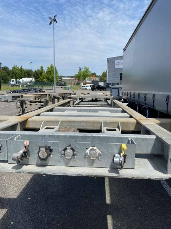 Semi-remorque 3 Essieux 38 TONNES CHARIOT COULISSANT - Container transporter/ Swap body semi-trailer: picture 2 Semi-remorque 3 Essieux 38 TONNES CHARIOT COULISSANT - Container transporter/ Swap body semi-trailer: picture 2