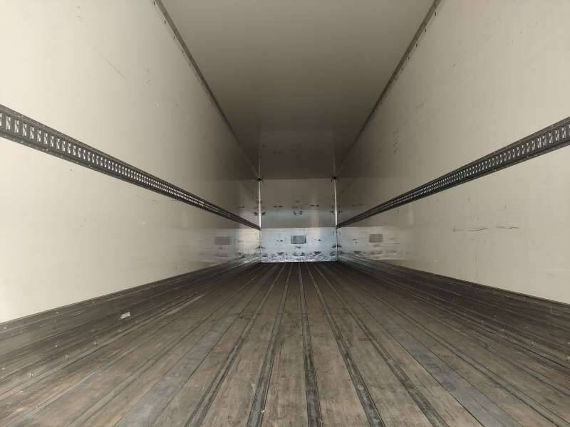 Closed box semi-trailer Semi-remorque 3 Essieux 38 TONNES HAYON 2 PORTES AR: picture 8