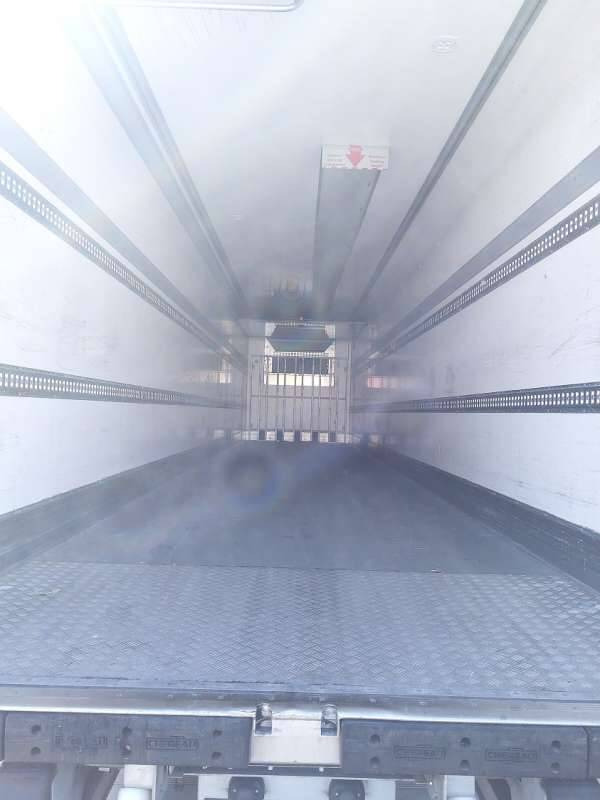 Semi-remorque 3 Essieux FRIGO 38 TONNES HAYON CAISSE CHEREAU GROUPE CARRIER VECTOR 1950 MT - Refrigerated semi-trailer: picture 2 Semi-remorque 3 Essieux FRIGO 38 TONNES HAYON CAISSE CHEREAU GROUPE CARRIER VECTOR 1950 MT - Refrigerated semi-trailer: picture 2