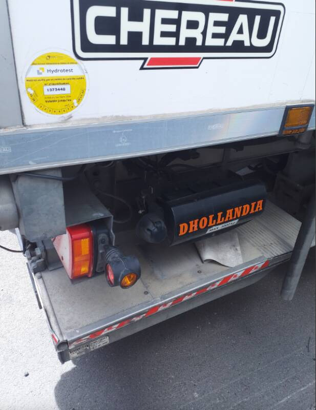 Semi-remorque 3 Essieux FRIGO 38 TONNES HAYON CAISSE CHEREAU GROUPE CARRIER VECTOR HE 19 MT - Refrigerated semi-trailer: picture 5 Semi-remorque 3 Essieux FRIGO 38 TONNES HAYON CAISSE CHEREAU GROUPE CARRIER VECTOR HE 19 MT - Refrigerated semi-trailer: picture 5