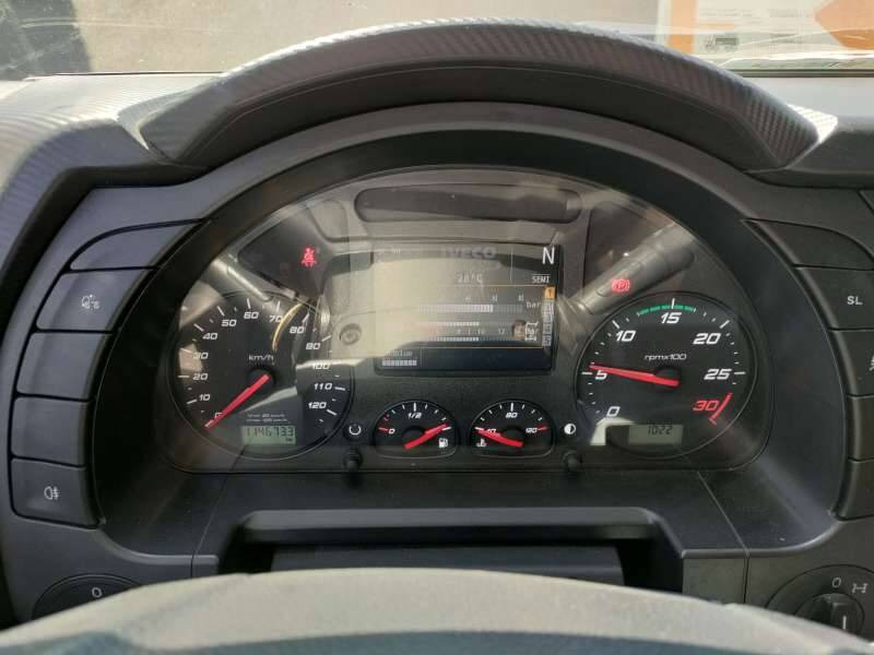 Tractor unit Tracteur 19 TONNES 360 CV 1 COUCHETTE: picture 7 Tractor unit Tracteur 19 TONNES 360 CV 1 COUCHETTE: picture 7