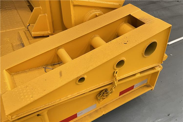 TITAN 4 Line 8 Axle Detachable Gooseneck Trailer for Sale In Nigeria Lagos - Low loader semi-trailer: picture 4 TITAN 4 Line 8 Axle Detachable Gooseneck Trailer for Sale In Nigeria Lagos - Low loader semi-trailer: picture 4