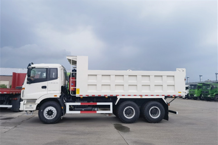 FOTON Foton 6x4 10 Wheeler Tipper truck for Sale in Malawi - Tractor unit: picture 3 FOTON Foton 6x4 10 Wheeler Tipper truck for Sale in Malawi - Tractor unit: picture 3