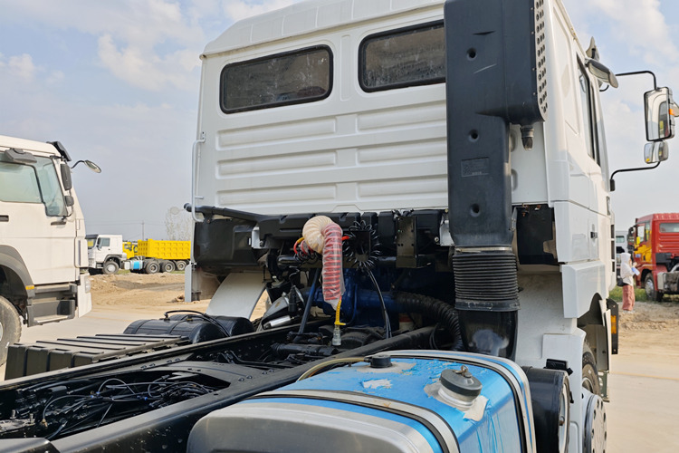 SHACMAN Shacman X3000 Tractor for Sale in Sierra Leone - Tractor unit: picture 5 SHACMAN Shacman X3000 Tractor for Sale in Sierra Leone - Tractor unit: picture 5