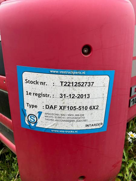 DAF XF105-510 Rouge Grenat - Cab for Truck: picture 2 DAF XF105-510 Rouge Grenat - Cab for Truck: picture 2