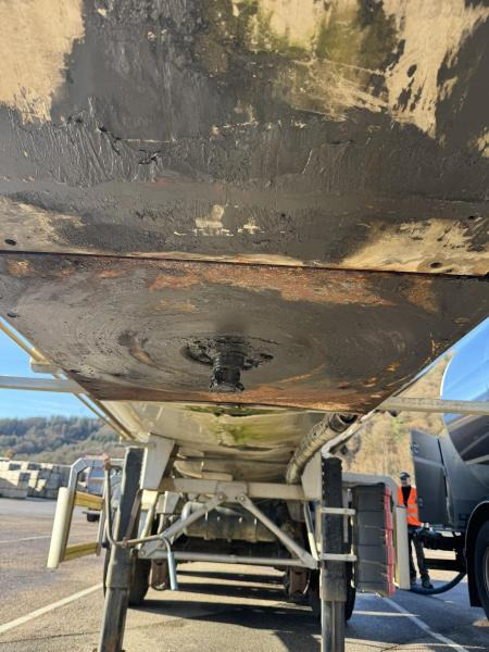 Eta - Tanker semi-trailer: picture 3 Eta - Tanker semi-trailer: picture 3