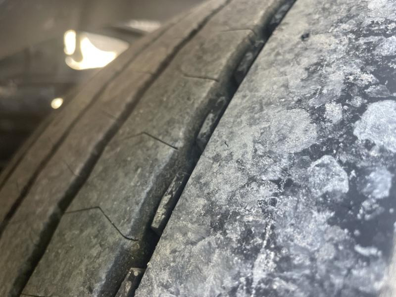 MAN TGS 35.480 - Curtain side truck: picture 3 MAN TGS 35.480 - Curtain side truck: picture 3