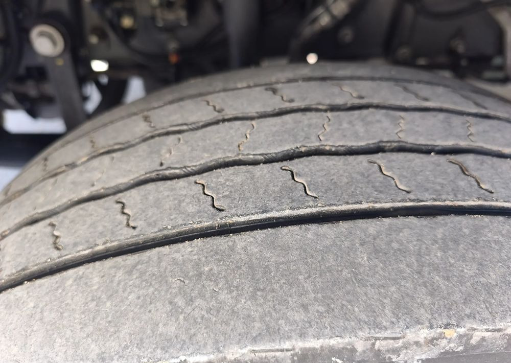 Renault GAMA D 12.210 chłodnia izoterma 14 palet poduszka - Refrigerated truck: picture 5 Renault GAMA D 12.210 chłodnia izoterma 14 palet poduszka - Refrigerated truck: picture 5