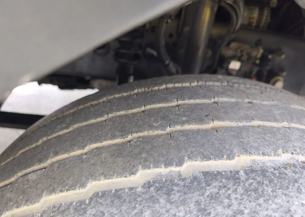 Renault Gama D 210 rama do zabudowy poduszka klima - Cab chassis truck: picture 5 Renault Gama D 210 rama do zabudowy poduszka klima - Cab chassis truck: picture 5