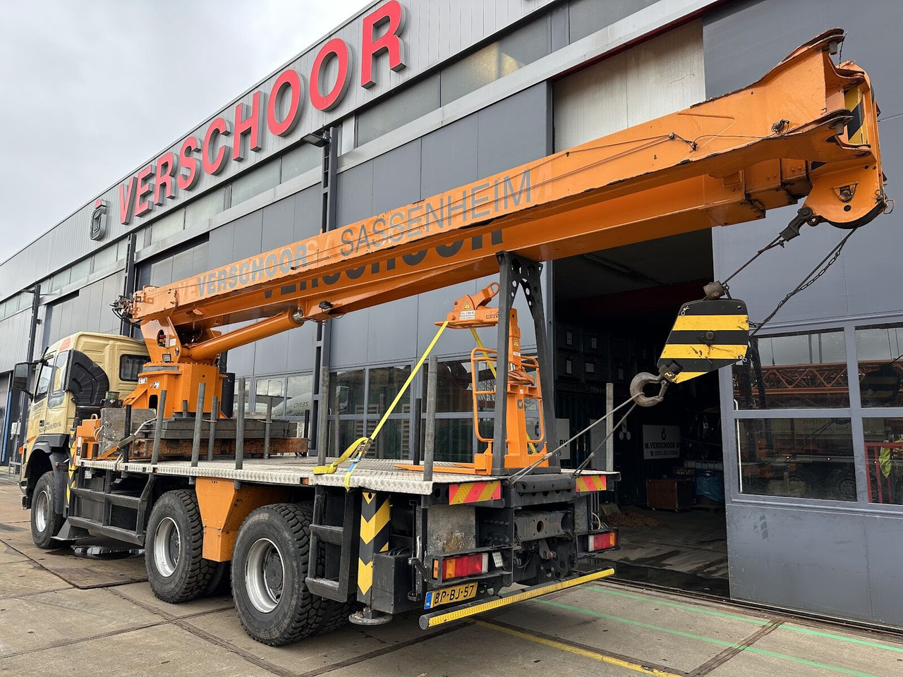 Terberg Manitex 30100 - Mobile crane: picture 3 Terberg Manitex 30100 - Mobile crane: picture 3