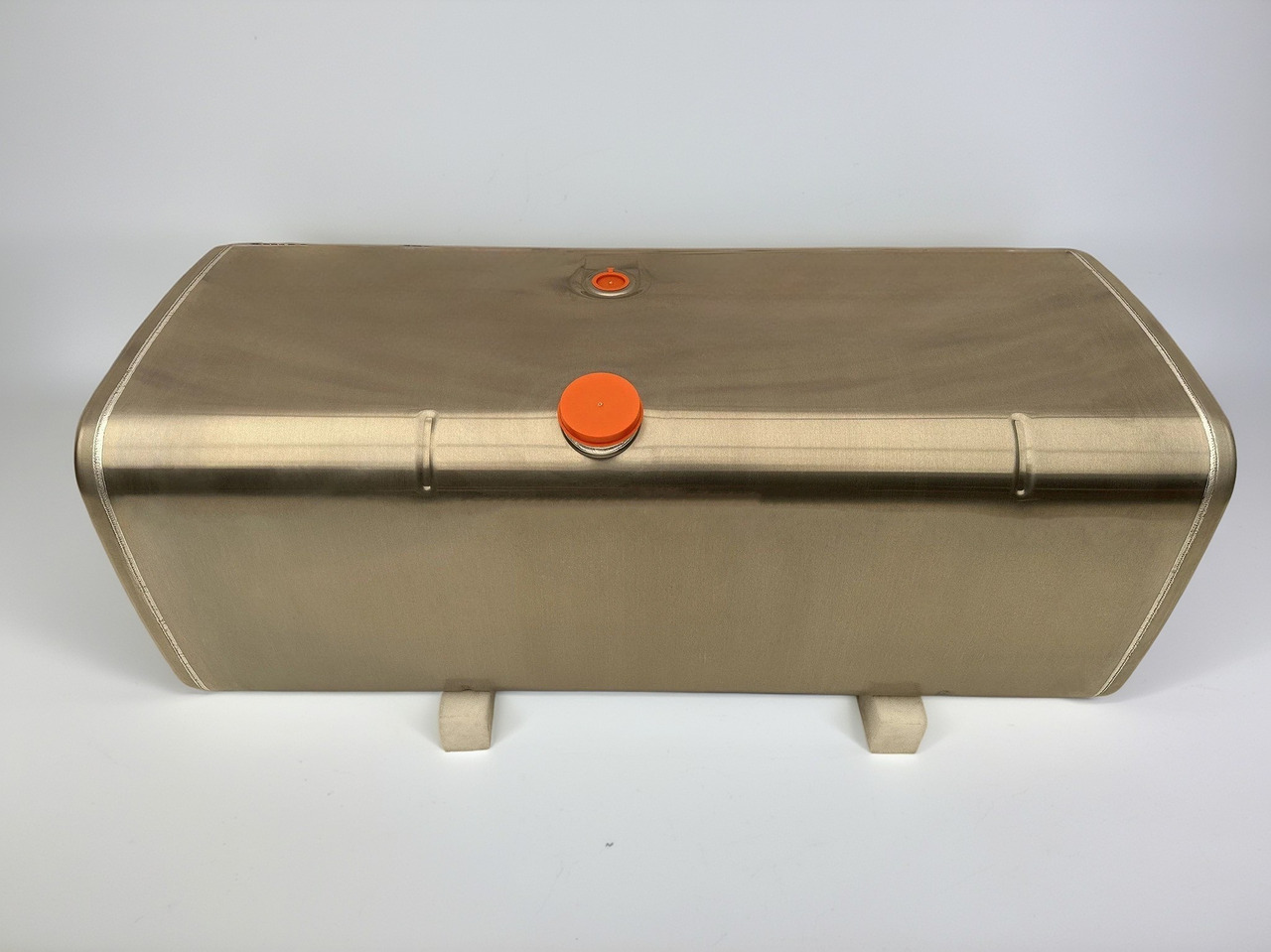 IVECO  - Fuel tank: picture 1 IVECO  - Fuel tank: picture 1