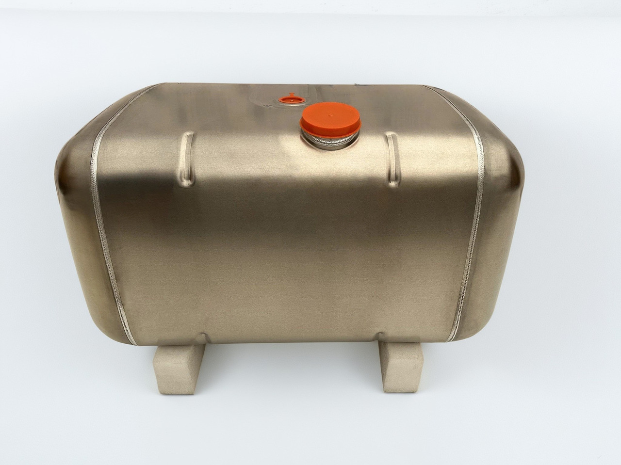 MERCEDES-BENZ - Fuel tank: picture 1 MERCEDES-BENZ - Fuel tank: picture 1