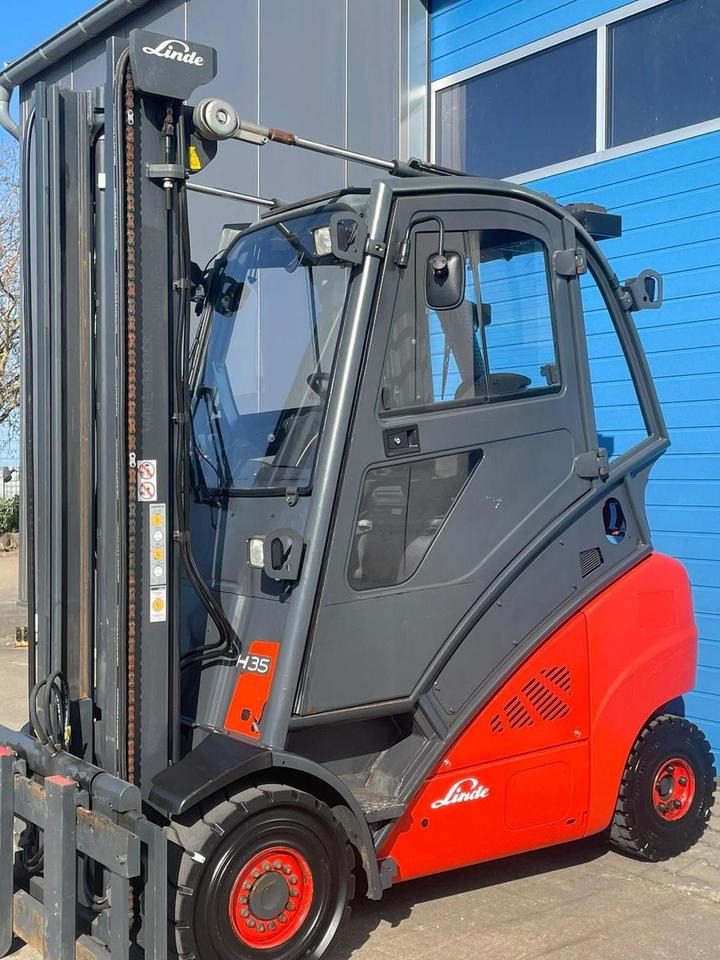 Linde H 35 T - 4745 h - Seitenschieber neu - - LPG forklift: picture 1 Linde H 35 T - 4745 h - Seitenschieber neu - - LPG forklift: picture 1