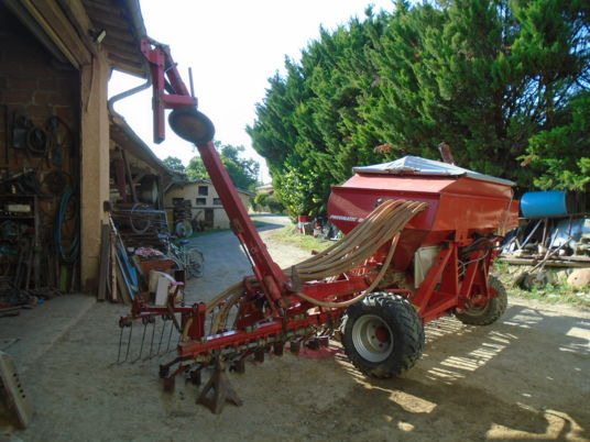 Seed drill Kverneland DV6: picture 6 Seed drill Kverneland DV6: picture 6