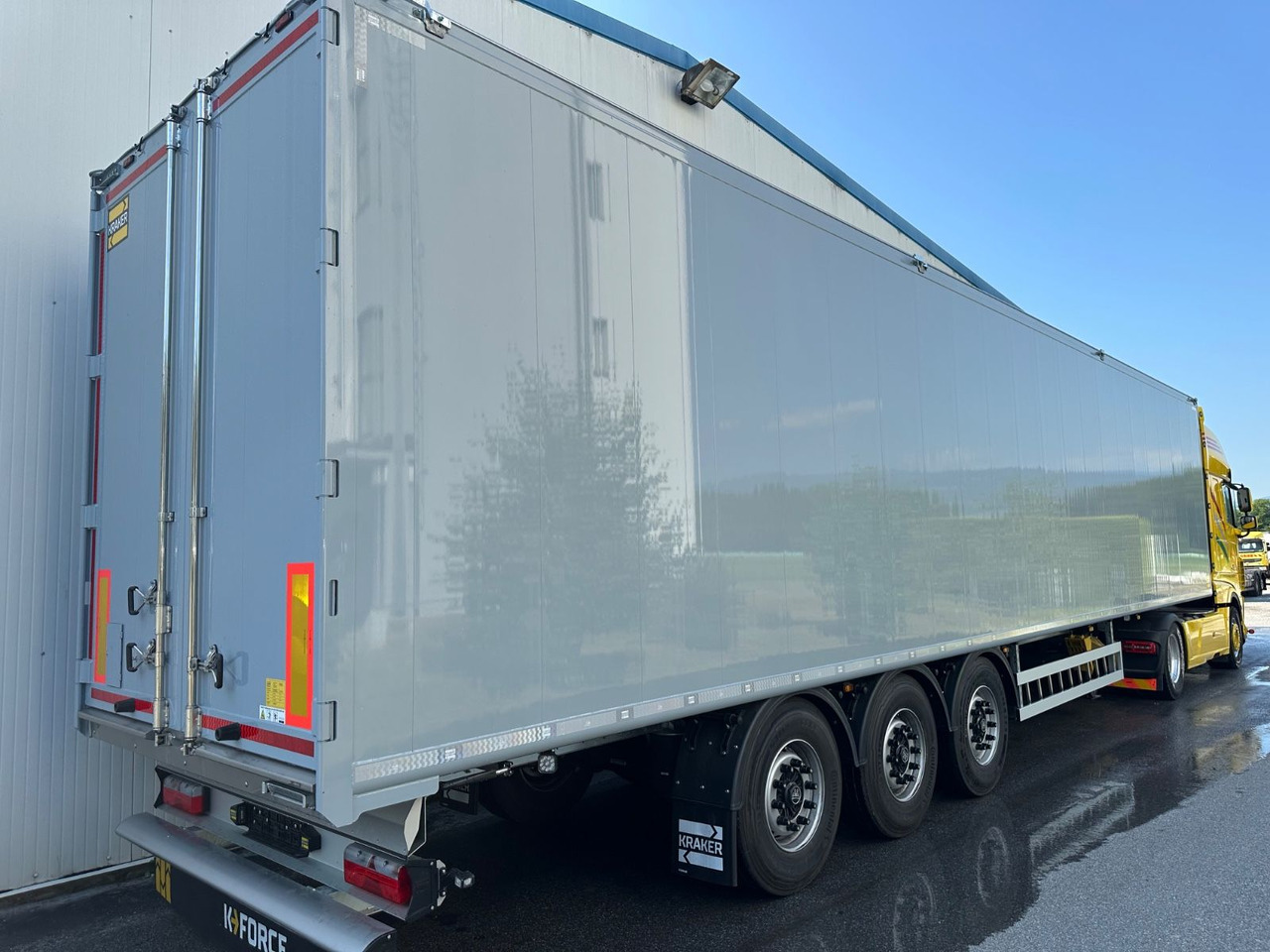 Kraker CF-200ZL Lift 92m³ - Walking floor semi-trailer: picture 3 Kraker CF-200ZL Lift 92m³ - Walking floor semi-trailer: picture 3
