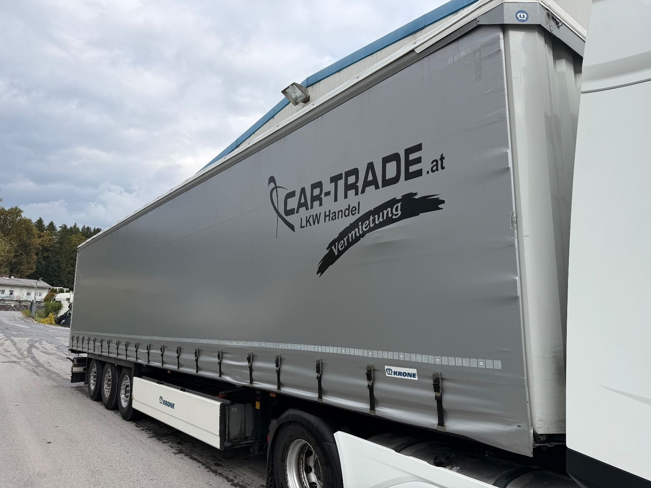 Krone SDP27 Lift/Pal-Kast/Alulatten - Curtainsider semi-trailer: picture 2 Krone SDP27 Lift/Pal-Kast/Alulatten - Curtainsider semi-trailer: picture 2