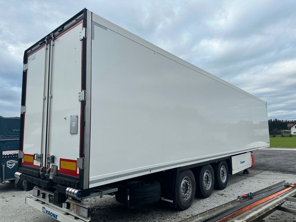 Krone SDR 27 Vector 1550 Doppelstock/Blumenbreit Krone SDR 27 Vector 1550 Doppelstock/Blumenbreit - Refrigerated semi-trailer: picture 4 Krone SDR 27 Vector 1550 Doppelstock/Blumenbreit Krone SDR 27 Vector 1550 Doppelstock/Blumenbreit - Refrigerated semi-trailer: picture 4