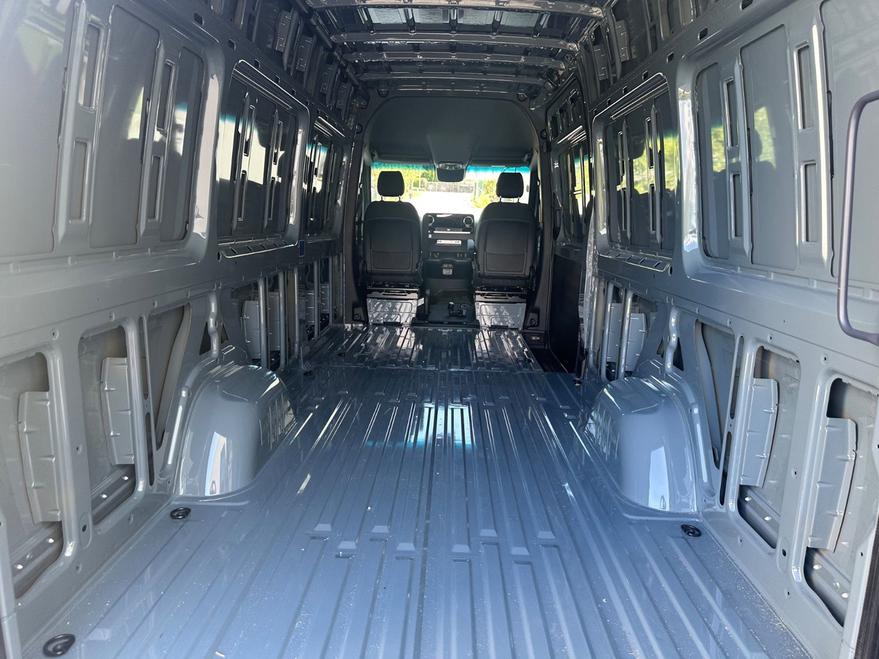 Mercedes-Benz Sprinter 317 cdi - Campervan: picture 5 Mercedes-Benz Sprinter 317 cdi - Campervan: picture 5