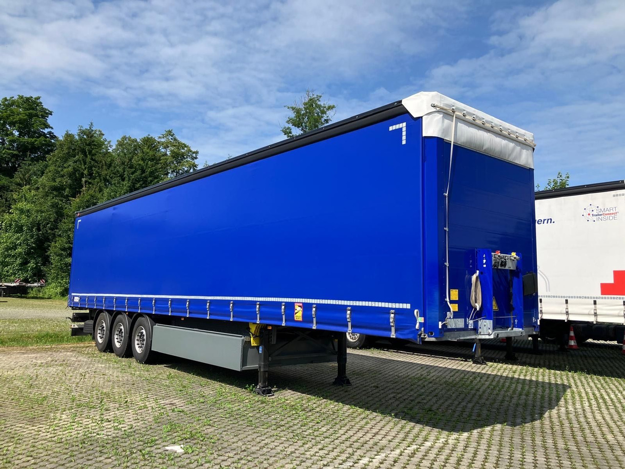 Schmitz Cargobull SCS 24 Lift/Pal-Kasten/ DEMO wie neu - Curtainsider semi-trailer: picture 2 Schmitz Cargobull SCS 24 Lift/Pal-Kasten/ DEMO wie neu - Curtainsider semi-trailer: picture 2
