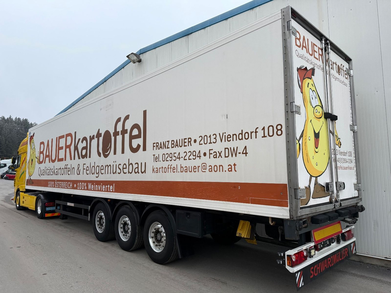 Schwarzmüller Carrier Maxima 1300 ALU LIFT - Closed box semi-trailer: picture 3 Schwarzmüller Carrier Maxima 1300 ALU LIFT - Closed box semi-trailer: picture 3