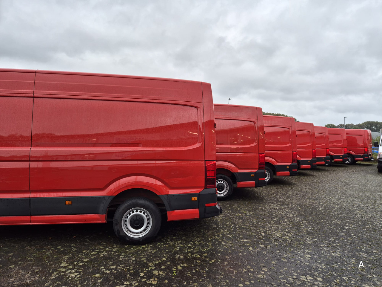 VOLKSWAGEN Crafter 35 Maxi, L4H3 - Closed box van: picture 2 VOLKSWAGEN Crafter 35 Maxi, L4H3 - Closed box van: picture 2
