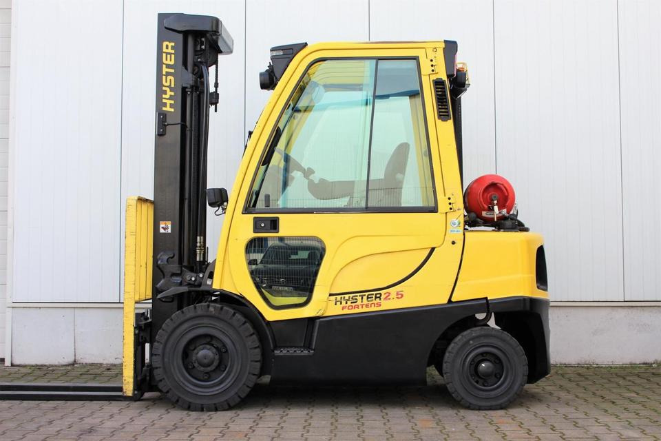 HYSTER H2.5FT Gas 2500kg - 2018 - 5196h - LPG forklift: picture 2 HYSTER H2.5FT Gas 2500kg - 2018 - 5196h - LPG forklift: picture 2