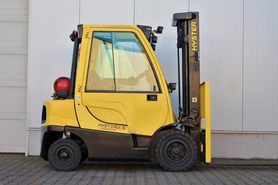 HYSTER H2.5FT Gas 2500kg Kabine 2018 Stapler UVV ✅ - LPG forklift: picture 5 HYSTER H2.5FT Gas 2500kg Kabine 2018 Stapler UVV ✅ - LPG forklift: picture 5