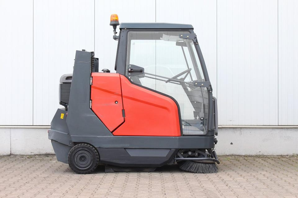 Hako Sweepmaster D1500RH Diesel UVV✅ - Industrial sweeper: picture 4 Hako Sweepmaster D1500RH Diesel UVV✅ - Industrial sweeper: picture 4
