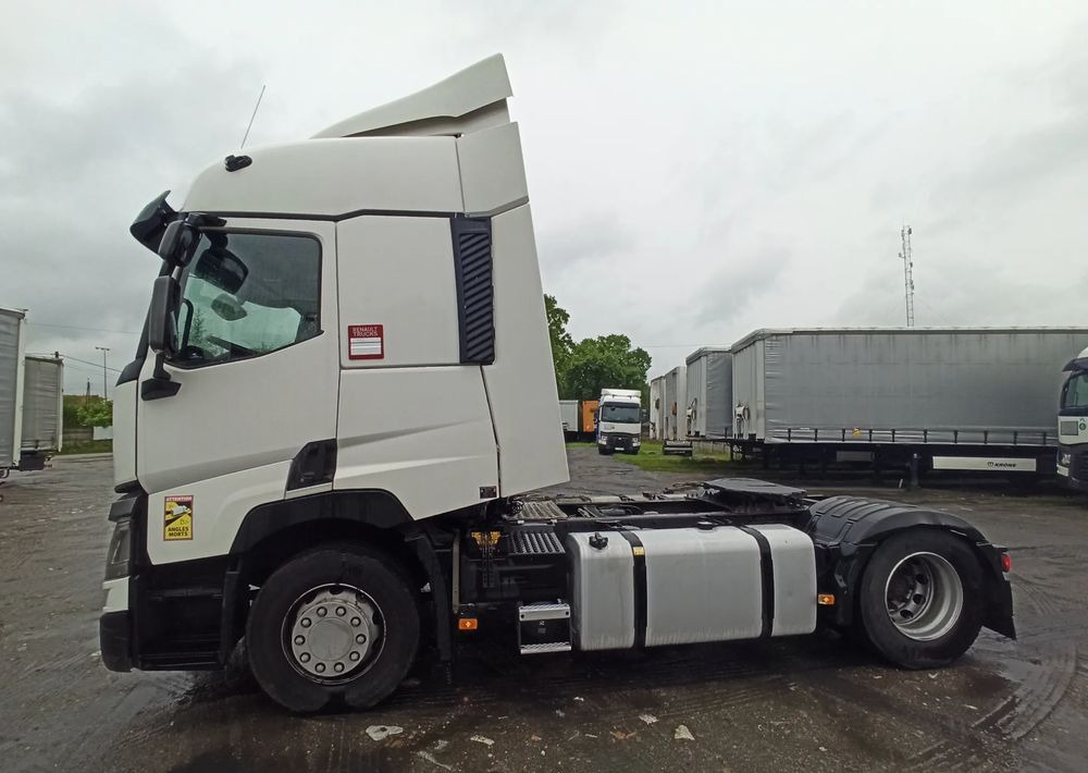 Renault T - Tractor unit: picture 3 Renault T - Tractor unit: picture 3