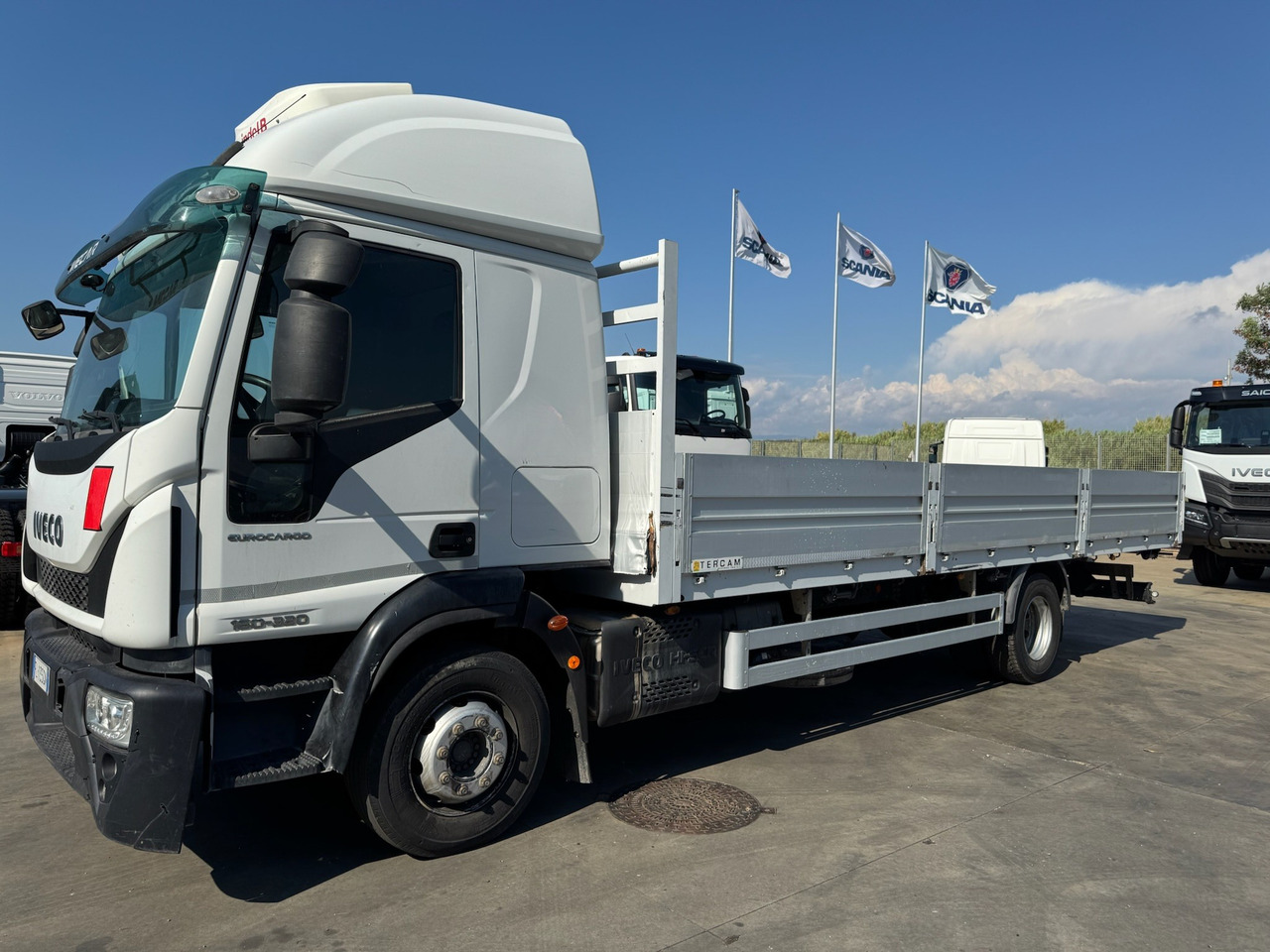 IVECO 160E - Dropside/ Flatbed truck: picture 3 IVECO 160E - Dropside/ Flatbed truck: picture 3