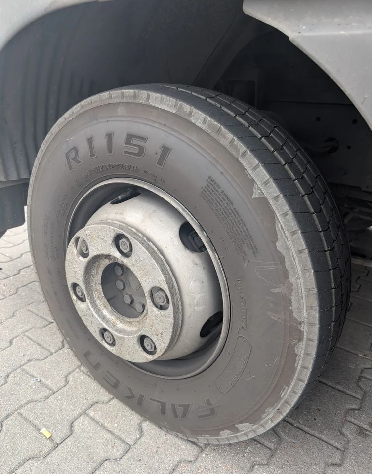 Curtain side truck MAN TGL: picture 6 Curtain side truck MAN TGL: picture 6