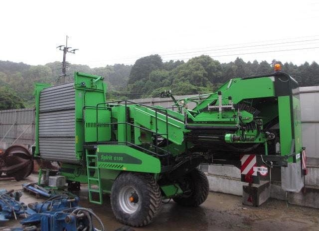 AVR SPIRIT6100 - Potato harvester: picture 4 AVR SPIRIT6100 - Potato harvester: picture 4