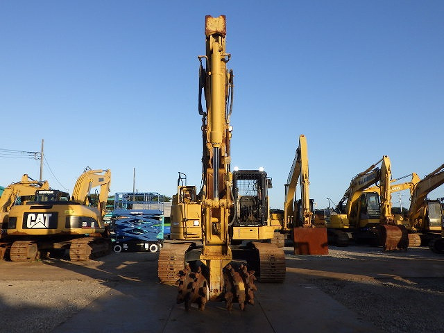 Crawler excavator CAT 321CLCR: picture 8