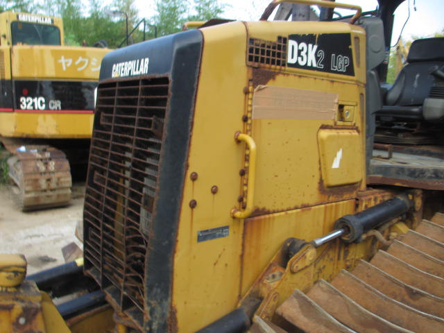 CAT D3K2 - Bulldozer: picture 4 CAT D3K2 - Bulldozer: picture 4