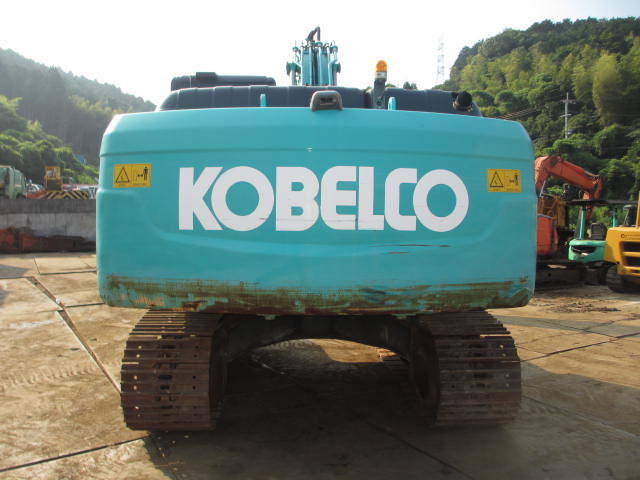 KOBELCO SK200H-10 - Crawler excavator: picture 3 KOBELCO SK200H-10 - Crawler excavator: picture 3
