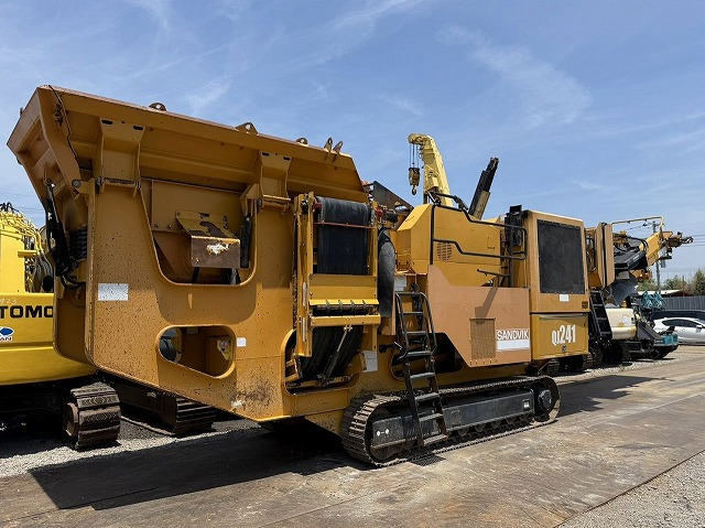 SANDVIK QJ241 - Mobile crusher: picture 5 SANDVIK QJ241 - Mobile crusher: picture 5
