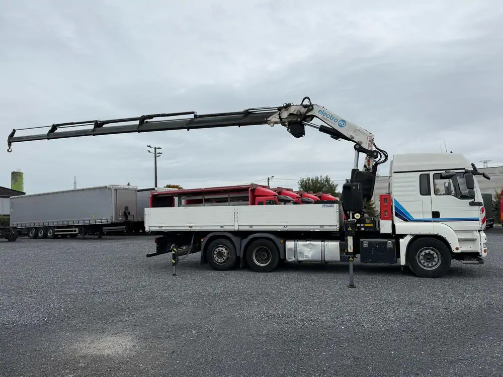 MAN TGA 26.400 *FASSI 31 TM*6EXTENSIONS*WINCH*REMOTE*BDF BOX - Dropside/ Flatbed truck, Crane truck: picture 4 MAN TGA 26.400 *FASSI 31 TM*6EXTENSIONS*WINCH*REMOTE*BDF BOX - Dropside/ Flatbed truck, Crane truck: picture 4