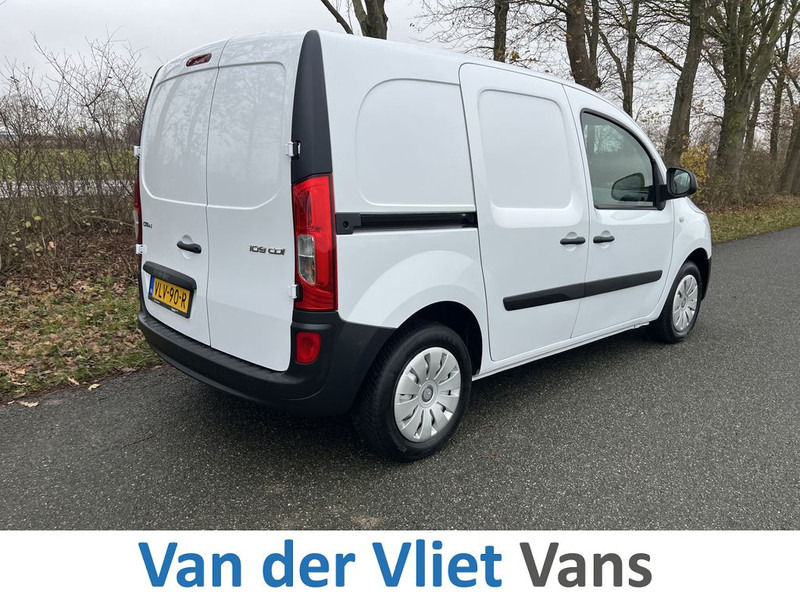 Mercedes-Benz Citan 109 CDI 90pk E6 Ambition BPM Vrij! Lease €240 p/m, Airco, Cruise controle, Schuifdeur, Mistlampen, Onderhoudshistorie aanwezig - Small van: picture 4 Mercedes-Benz Citan 109 CDI 90pk E6 Ambition BPM Vrij! Lease €240 p/m, Airco, Cruise controle, Schuifdeur, Mistlampen, Onderhoudshistorie aanwezig - Small van: picture 4