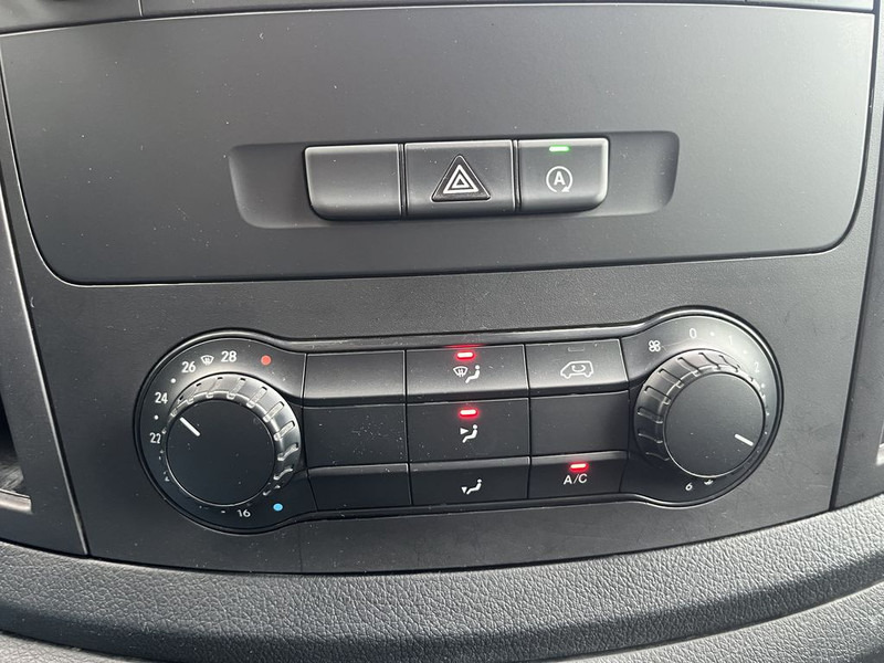 Small van Mercedes-Benz Vito 110 CDI E6 102pk Lang 3p Lease €220 p/m, Airco, Trekhaak,  onderhoudshistorie aanwezig: picture 11