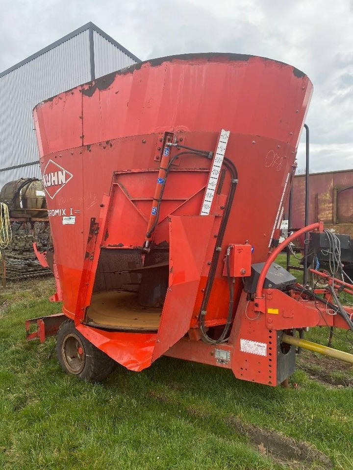Kuhn EuroMix - Forage mixer wagon: picture 1 Kuhn EuroMix - Forage mixer wagon: picture 1