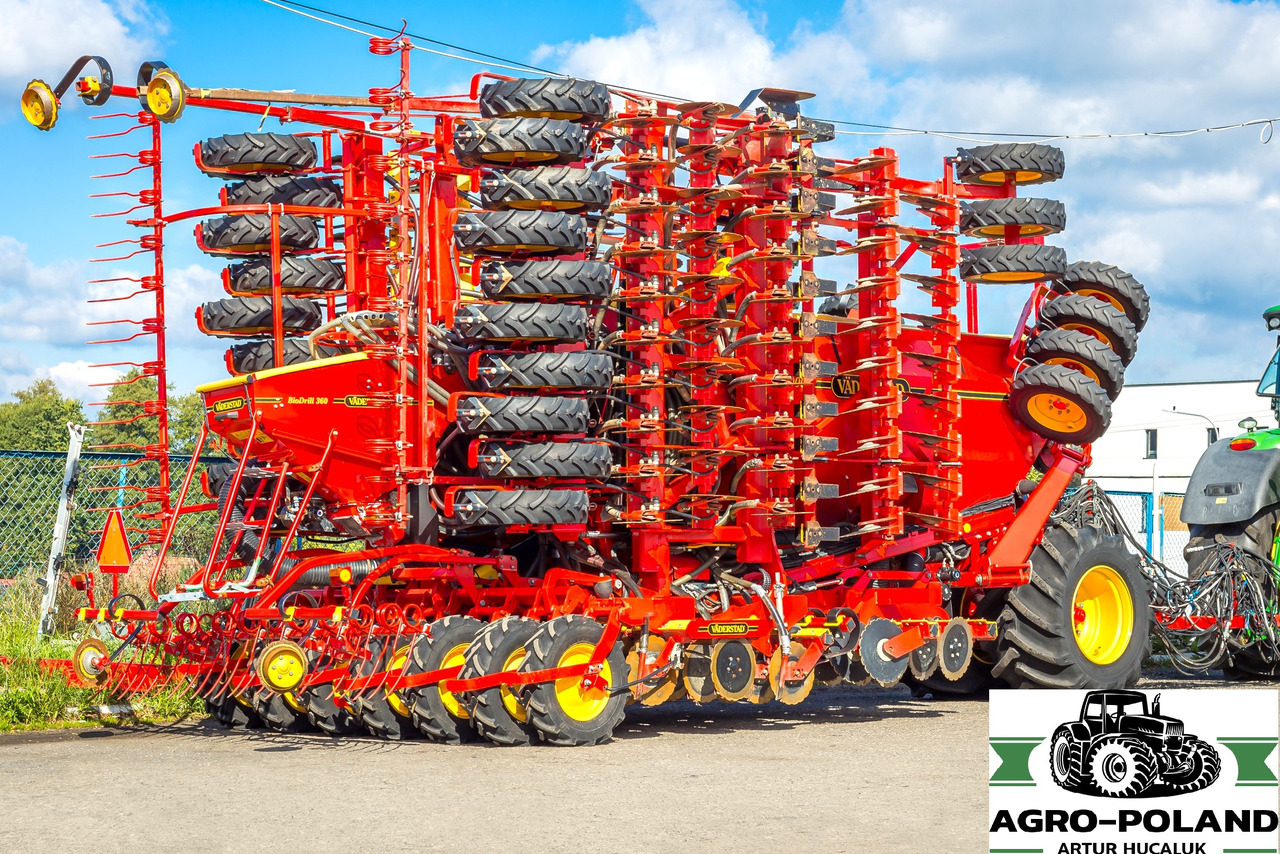 Väderstad RAPID RDA 800 C - NAWOŻENIE - 2012 ROK + VADERSTAD BIODRILL 360 - Combine seed drill: picture 3 Väderstad RAPID RDA 800 C - NAWOŻENIE - 2012 ROK + VADERSTAD BIODRILL 360 - Combine seed drill: picture 3