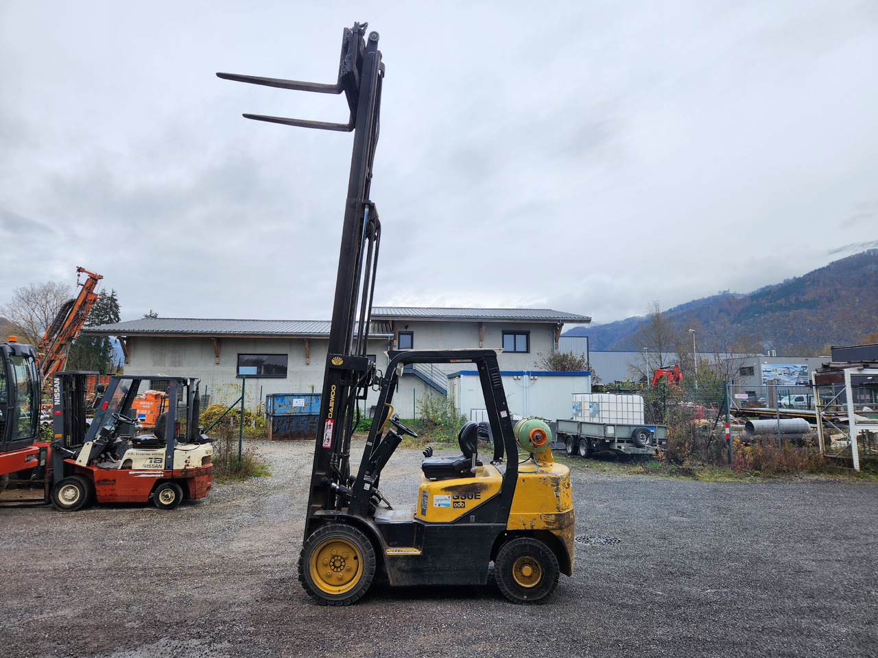 DAEWOO G30E-3 - LPG forklift: picture 1 DAEWOO G30E-3 - LPG forklift: picture 1