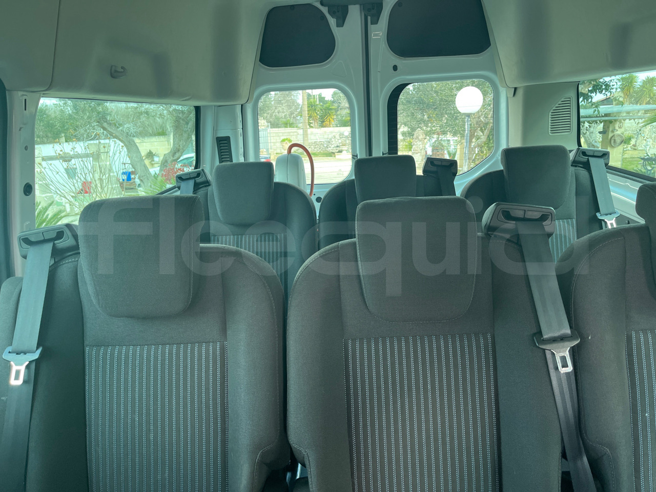 Minibus, People carrier Ford Transit: picture 22 Minibus, People carrier Ford Transit: picture 22