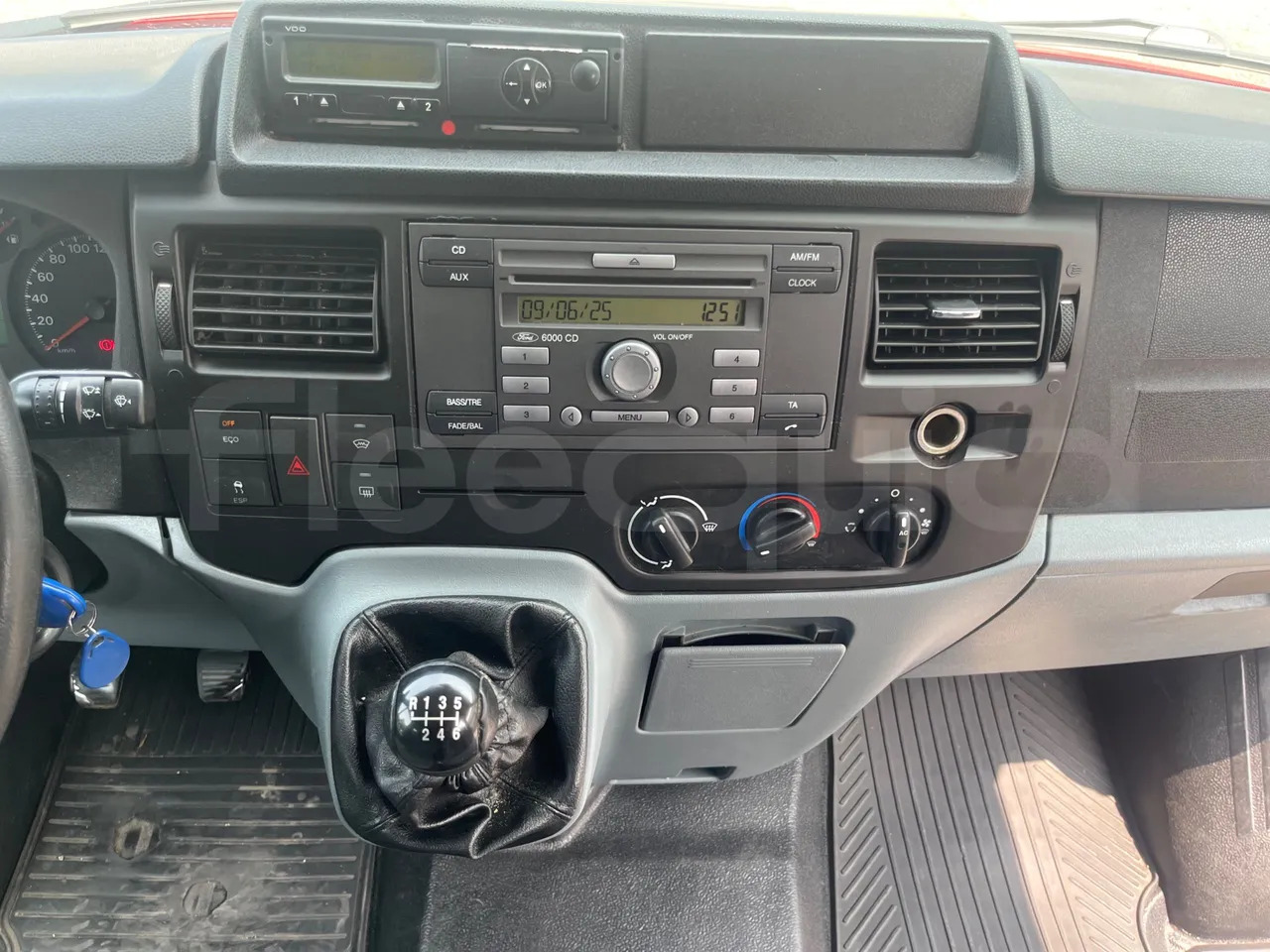 Ford Transit Tourneo - Minibus, People carrier: picture 2 Ford Transit Tourneo - Minibus, People carrier: picture 2